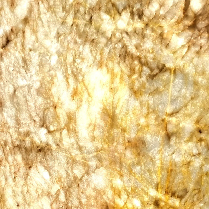 Crystallus Light Quarzit – Hochwertiger Naturstein mit eleganter Optik, ideal für moderne Innenraumgestaltung.







