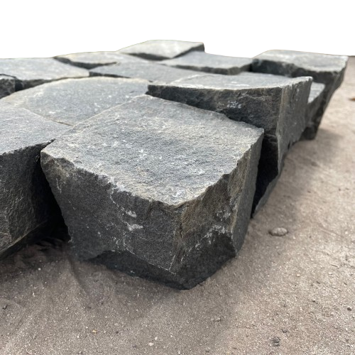 Basalt Kleinsteinpflaster